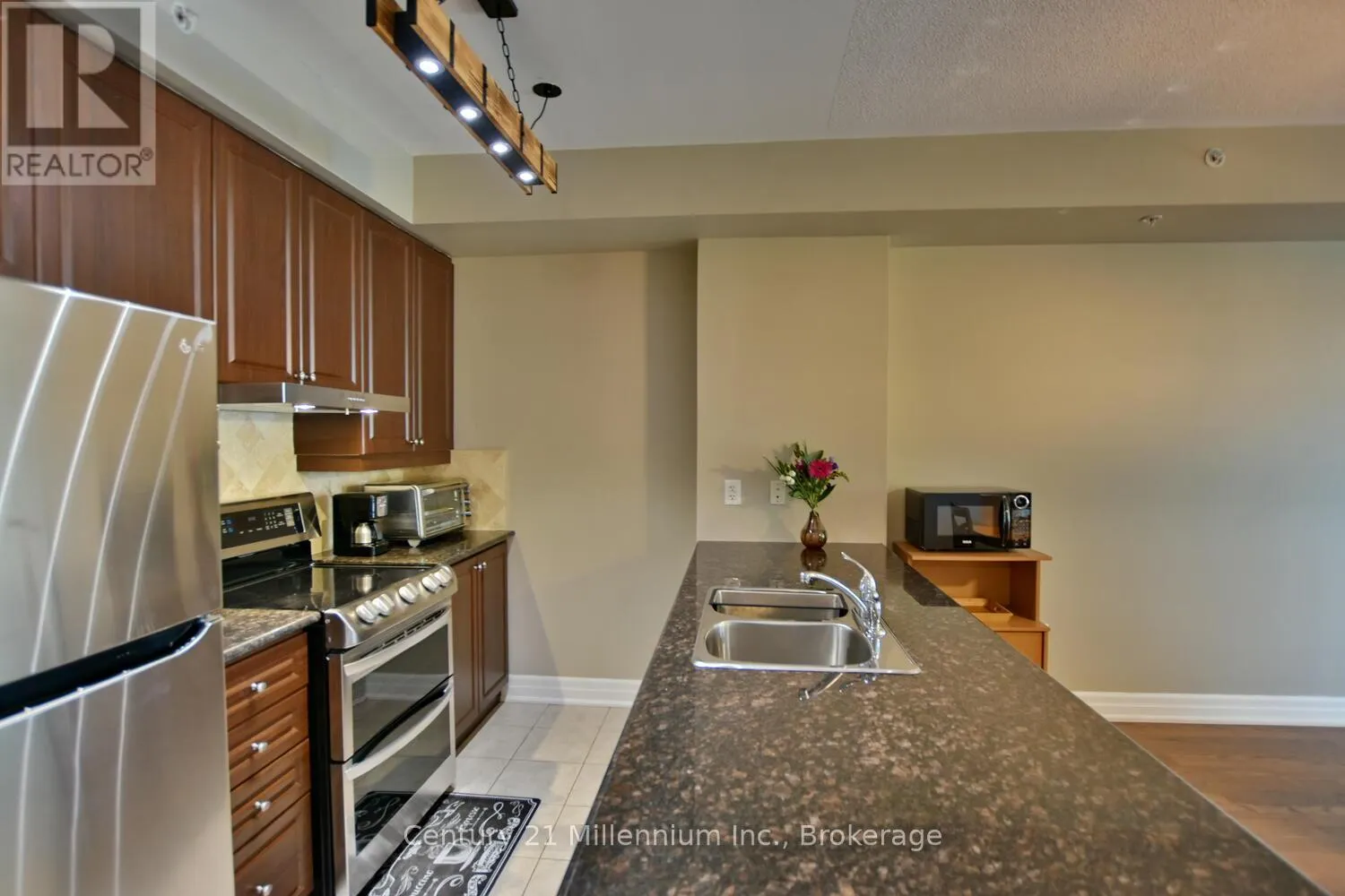 208 - 1 SHIPYARD LANE, #208