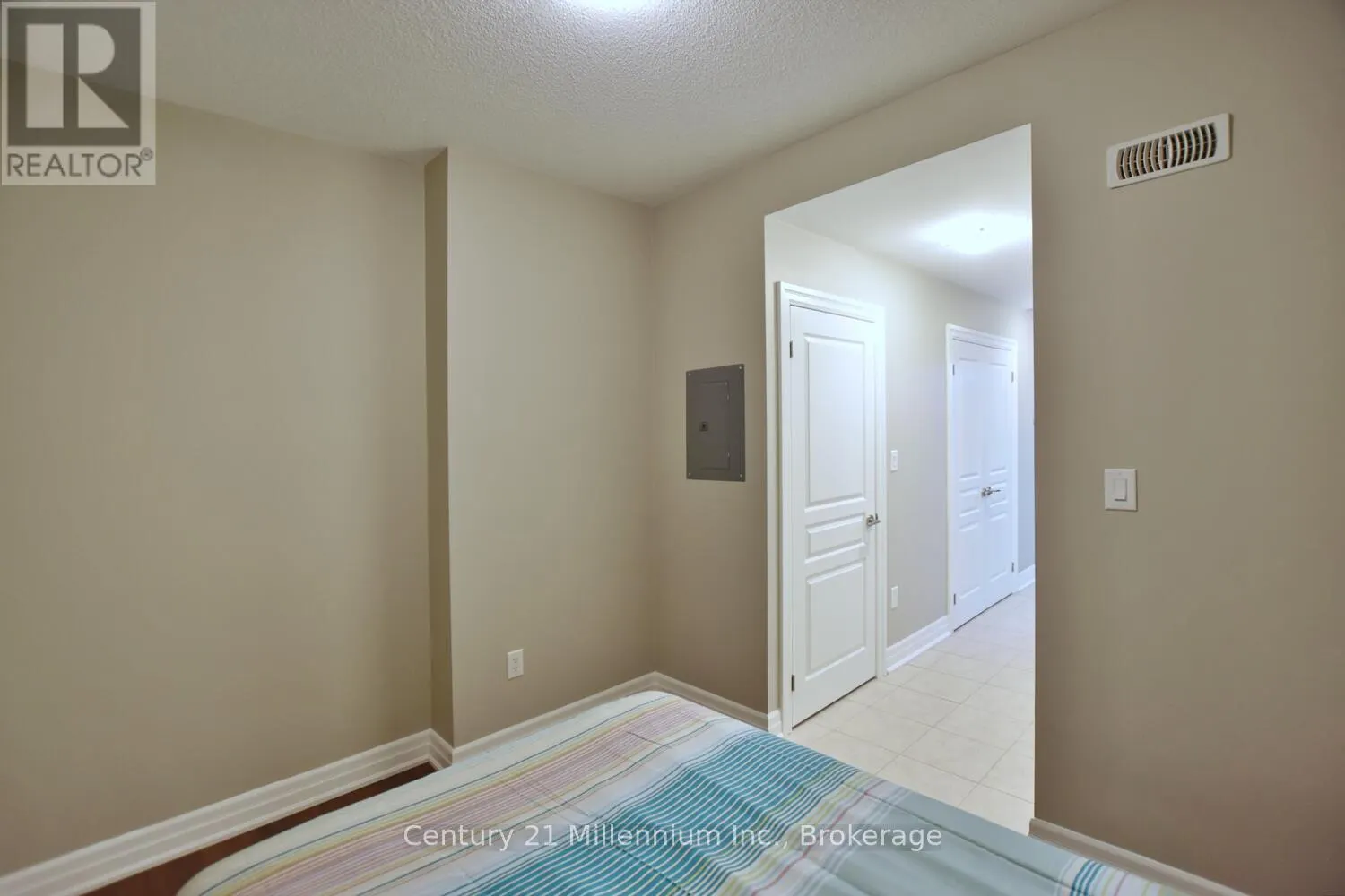 208 - 1 SHIPYARD LANE, #208