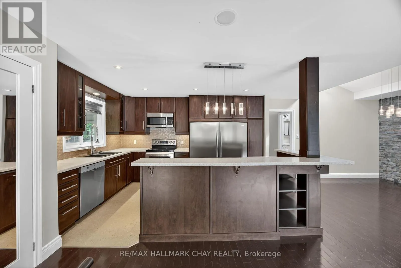 151 BERCZY STREET