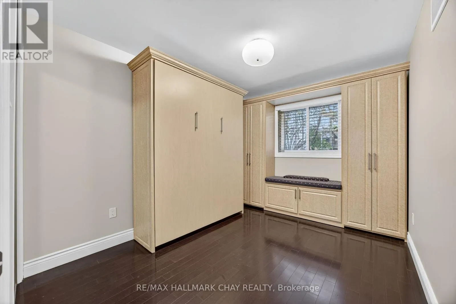 151 BERCZY STREET