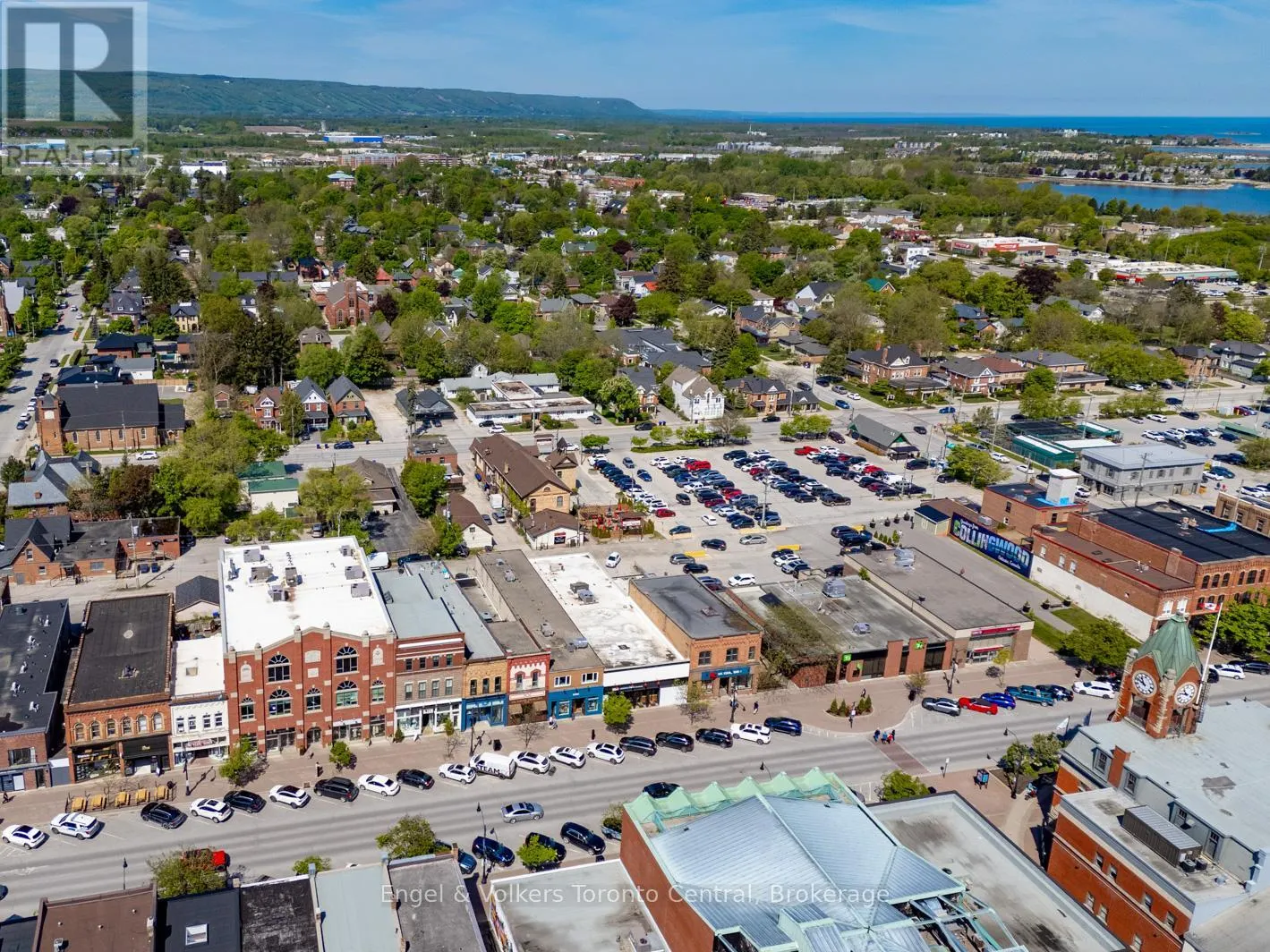 5 - 100 SECOND STREET, #5