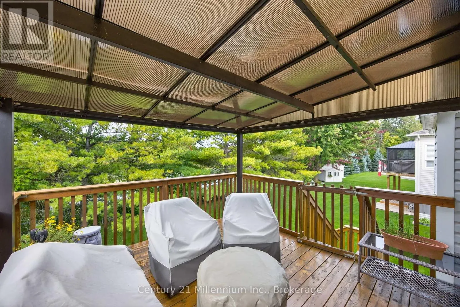 45 RED PINE CRESCENT