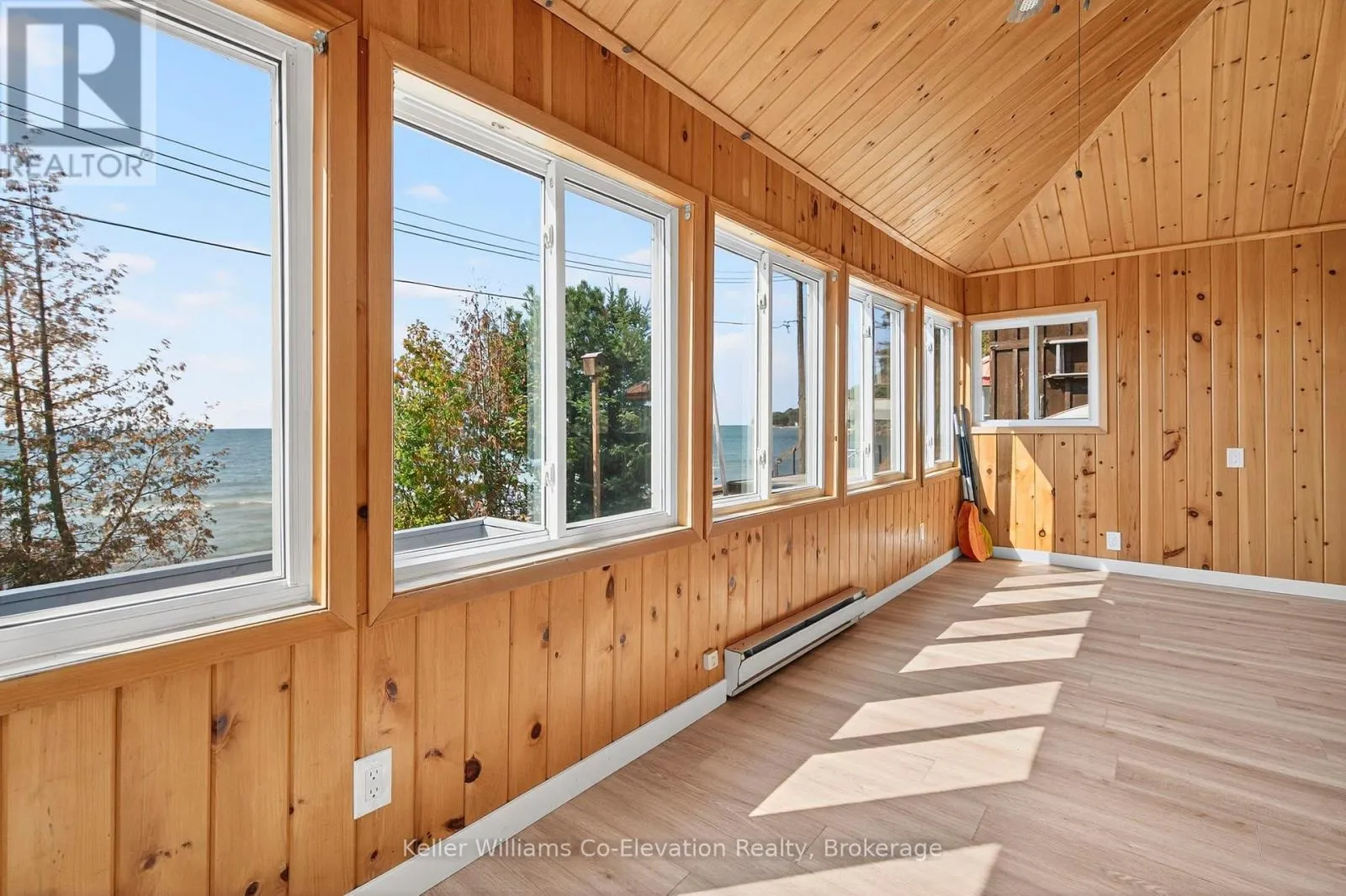 1948 TINY BEACHES ROAD SOUTH ROAD S
