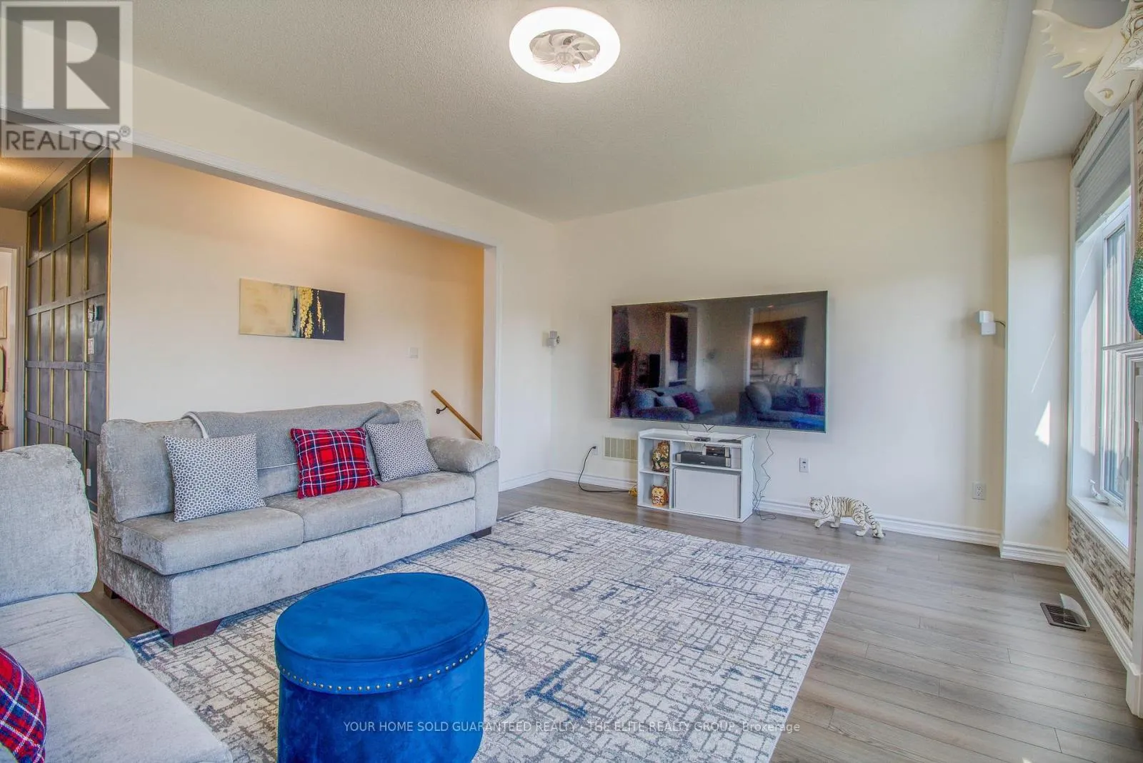 211 LIA DRIVE