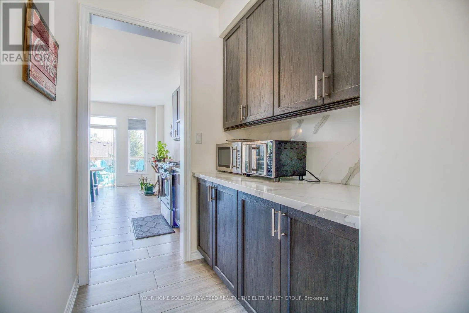 211 LIA DRIVE