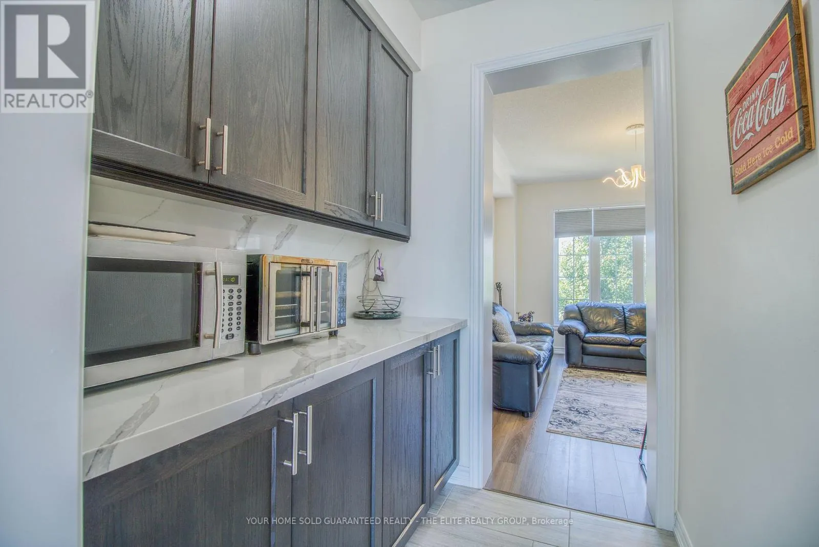 211 LIA DRIVE