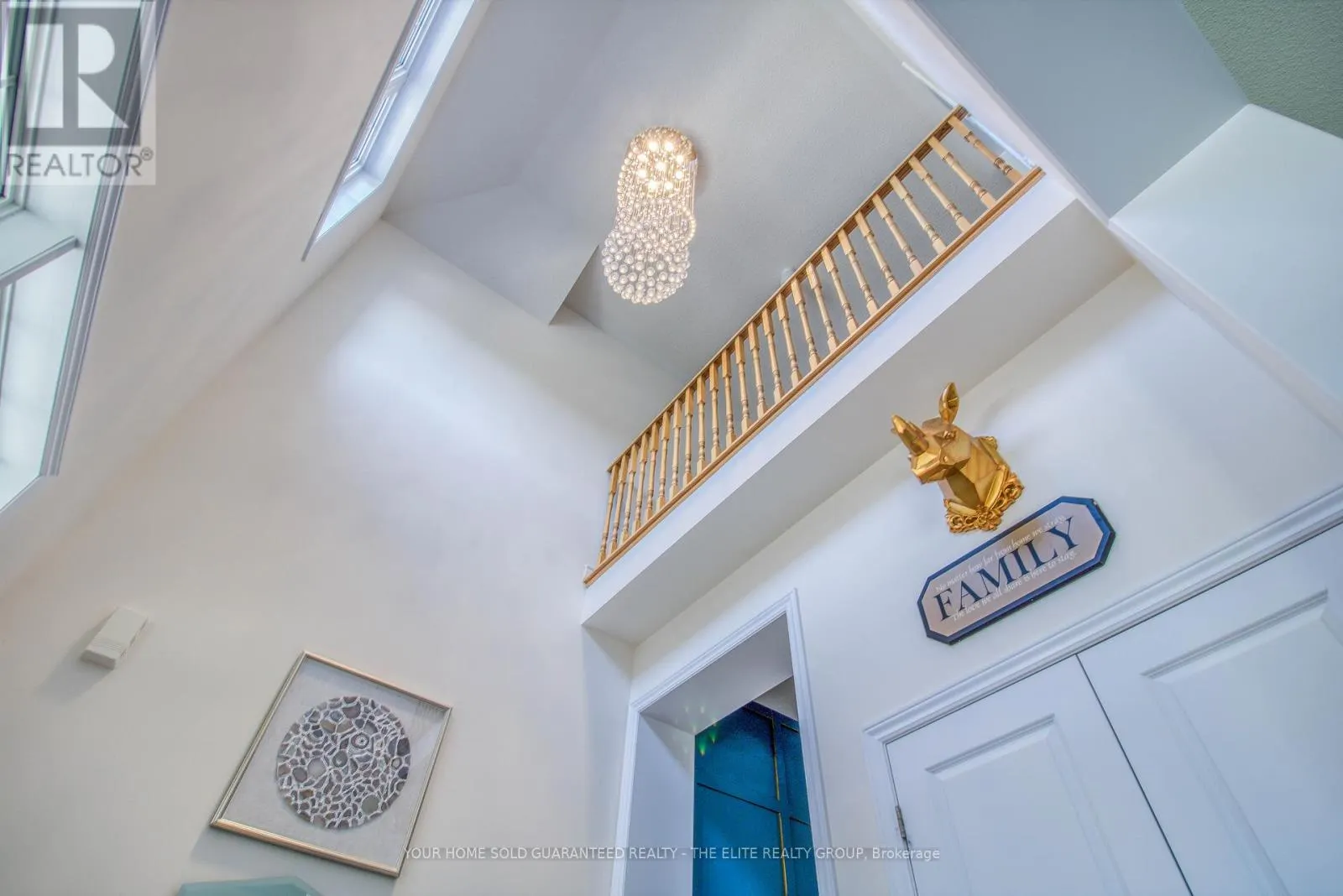 211 LIA DRIVE