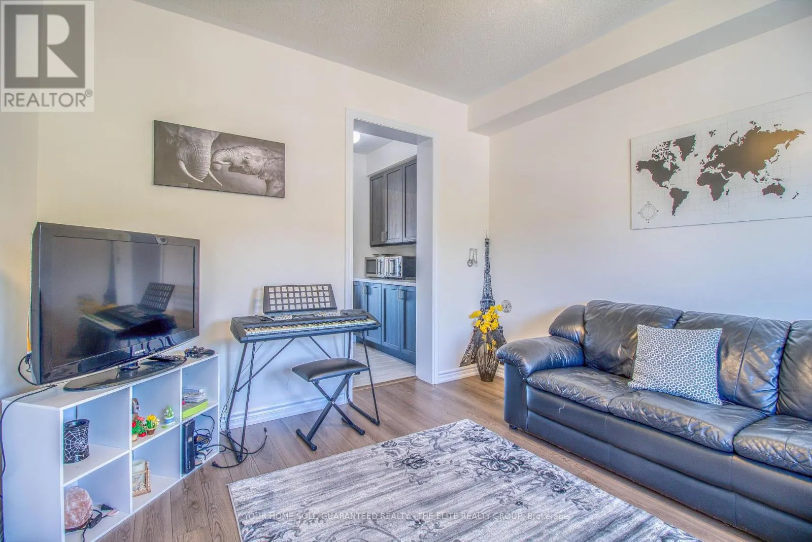 211 LIA DRIVE