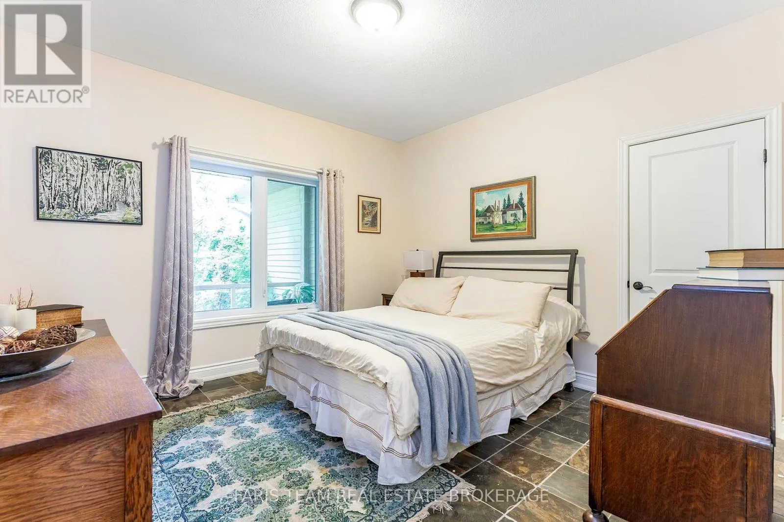 193 GILWOOD PARK DRIVE