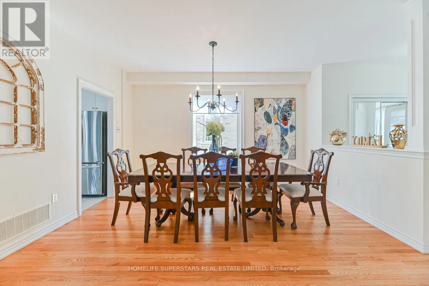 9 ACADEMY AVENUE