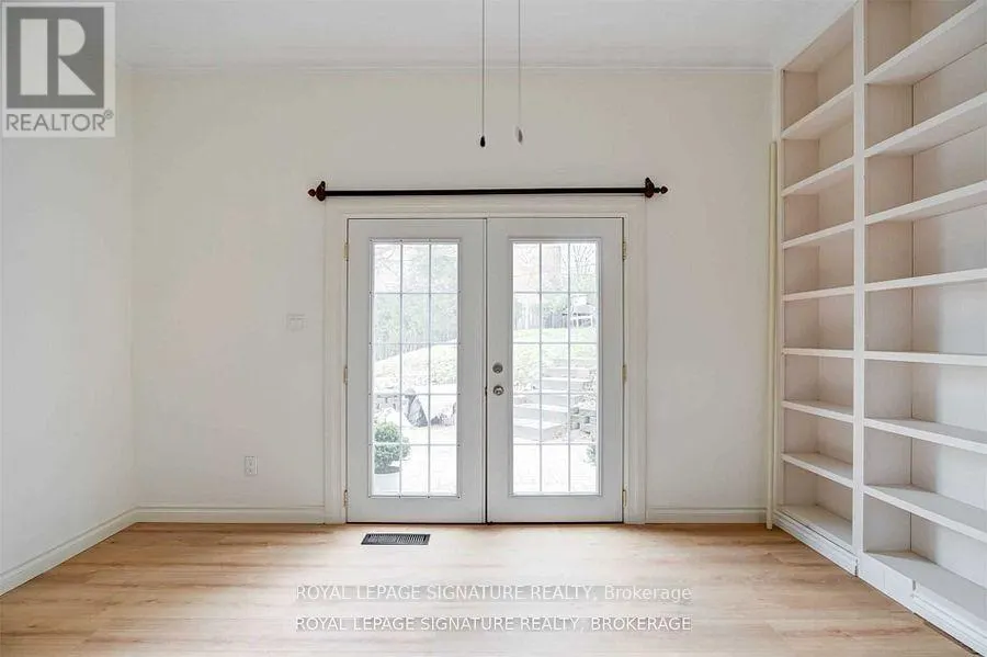 LOFT - 22 DRURY LANE