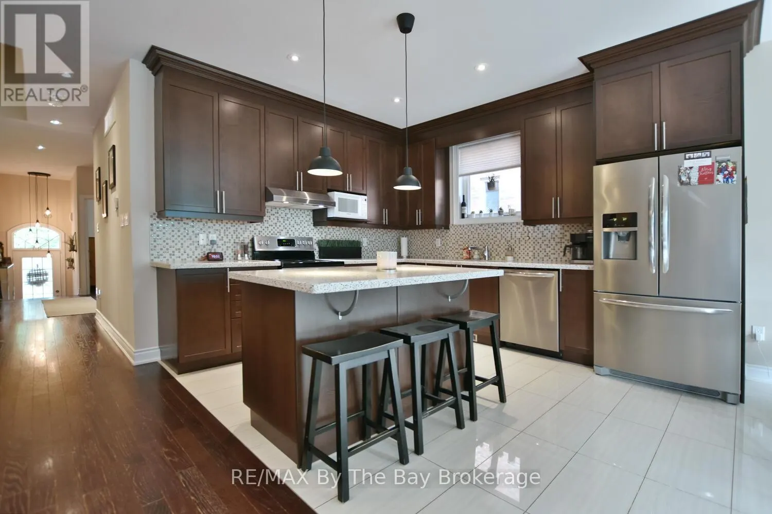 71 48TH STREET S