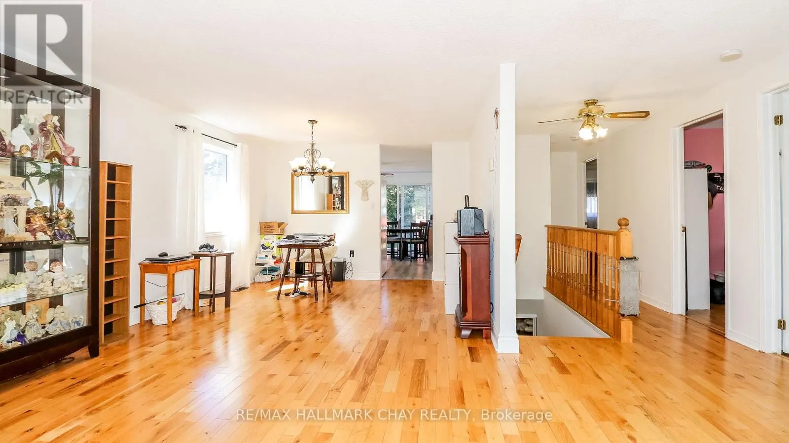 4 HERSEY CRESCENT
