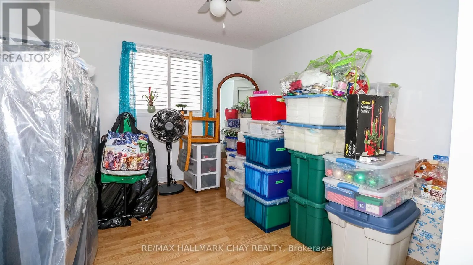 4 HERSEY CRESCENT