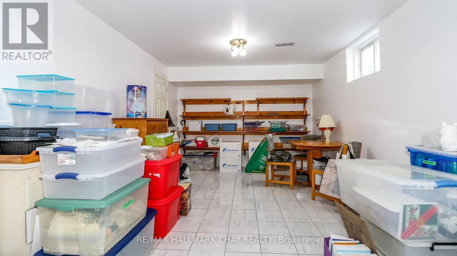 4 HERSEY CRESCENT