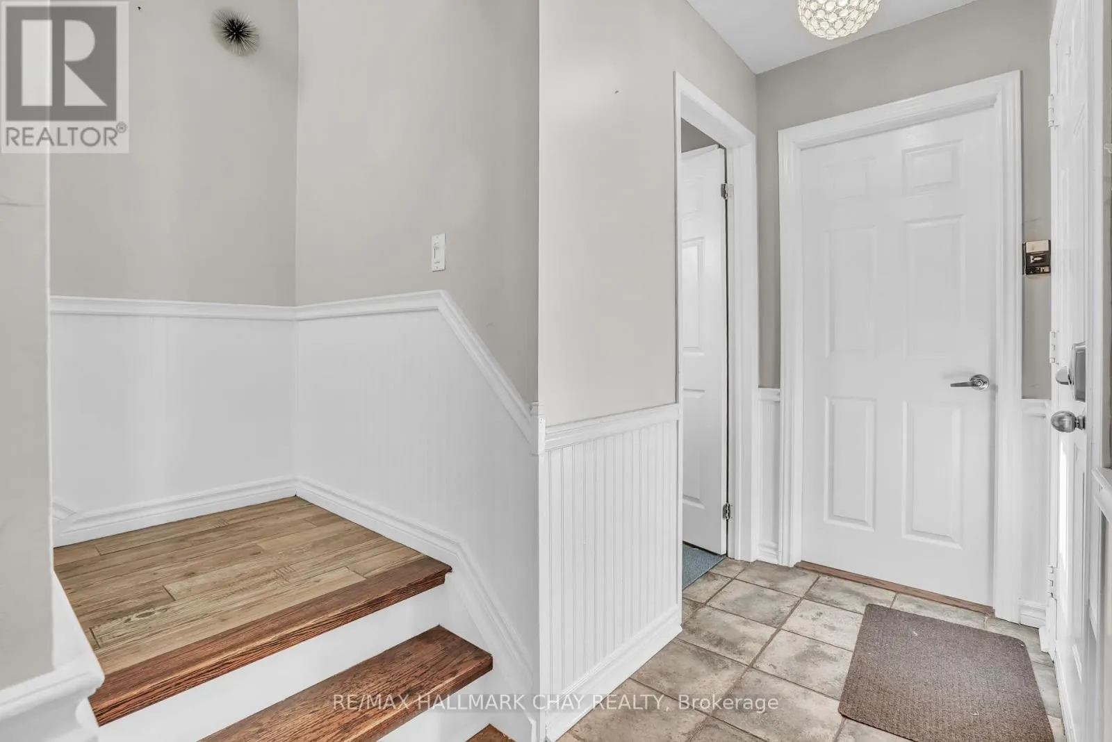 30 ROSENFELD DRIVE