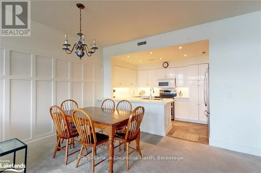 872 SUNCREST CIRCLE