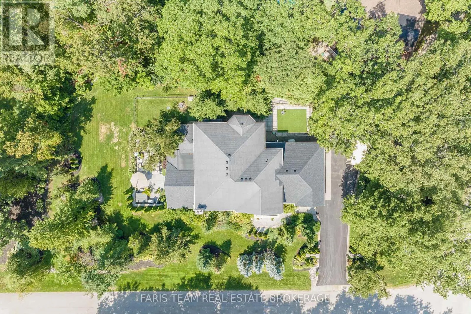 6 GEORGINA DRIVE