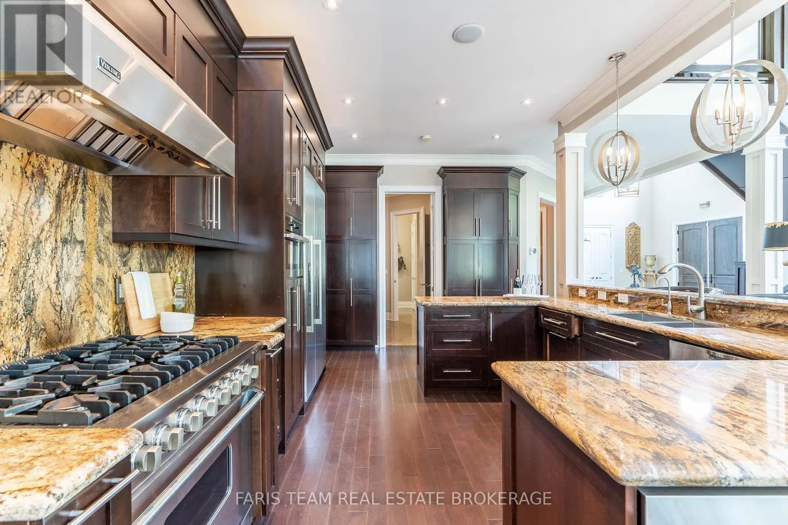 6 GEORGINA DRIVE
