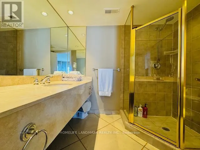 2076-77 - 90 HIGHLAND DRIVE