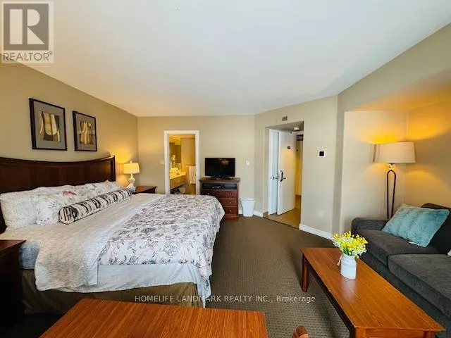 2076-77 - 90 HIGHLAND DRIVE