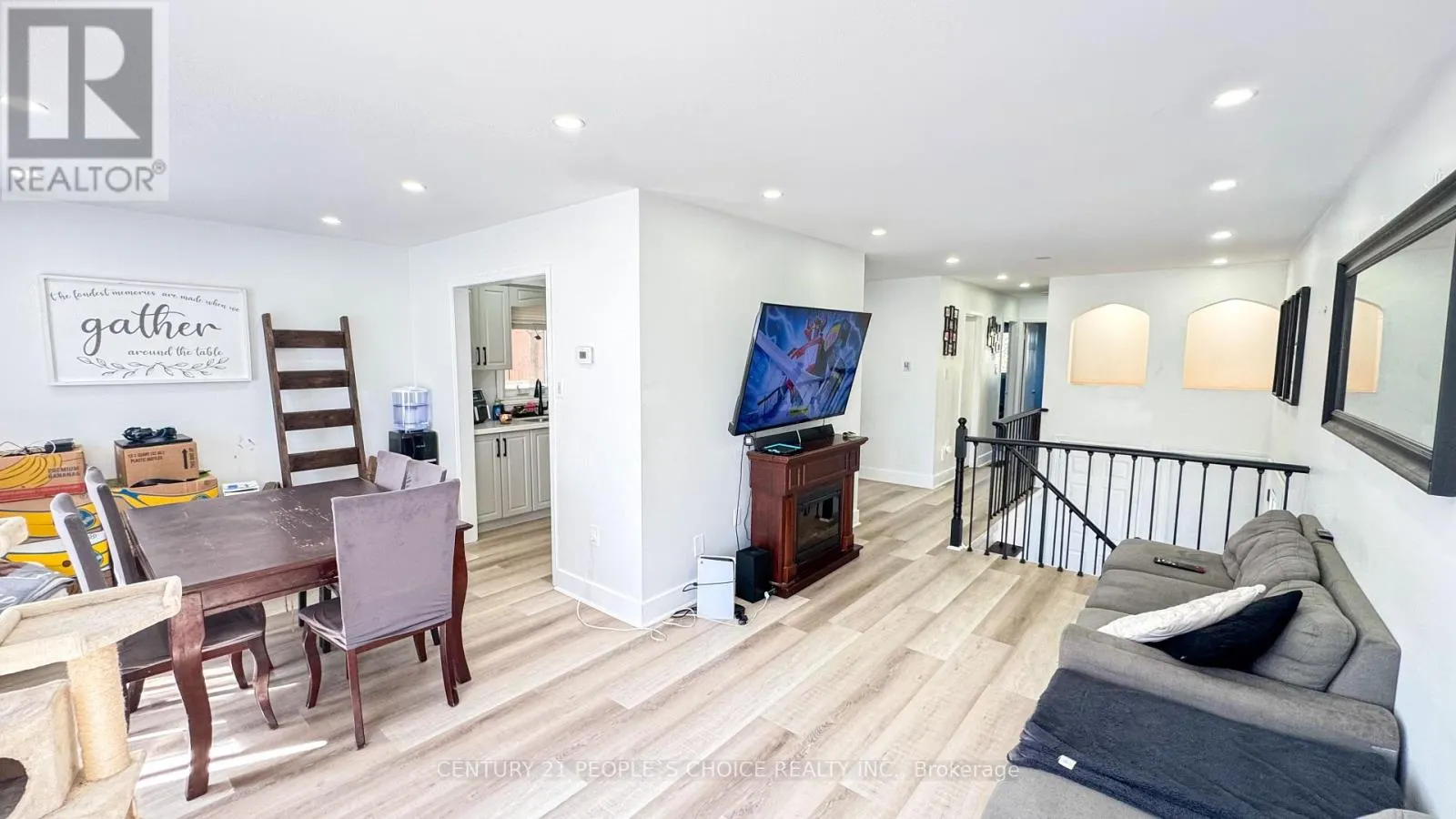 18 WARD DRIVE