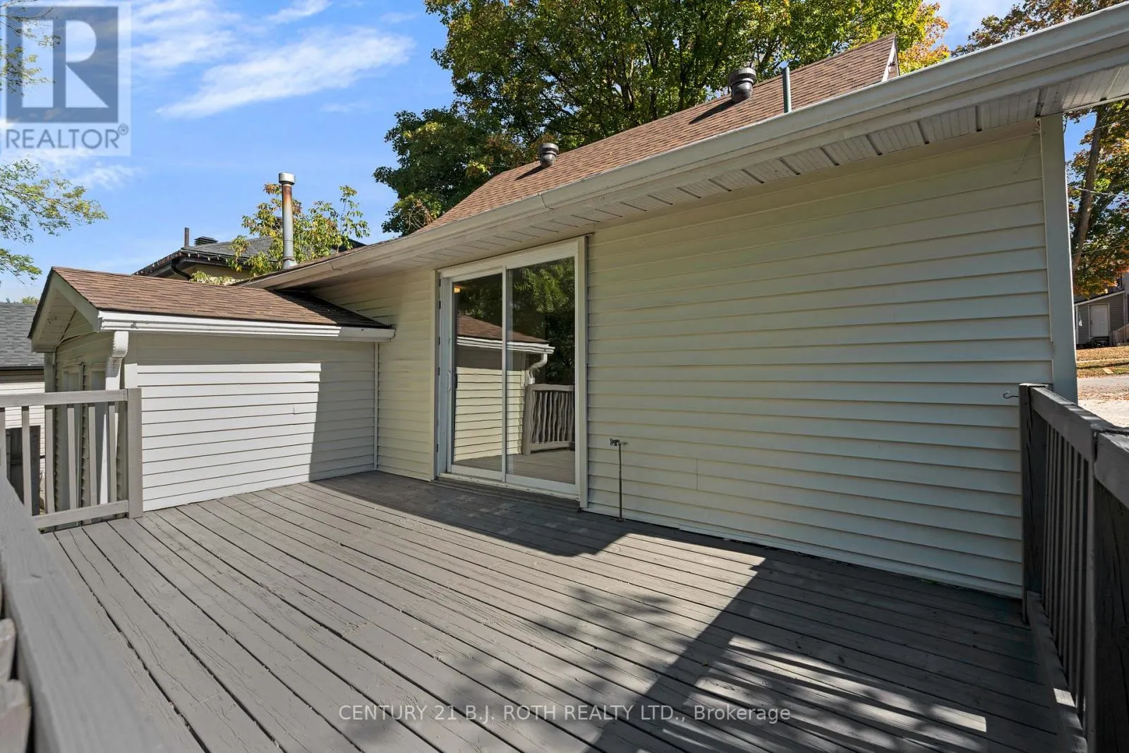 269 MOFFAT STREET