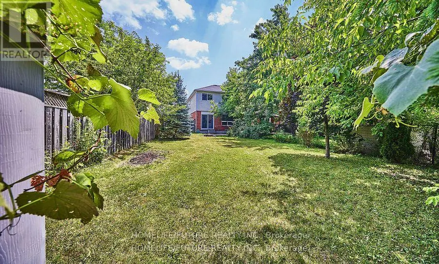 6 PICKETT CRESCENT