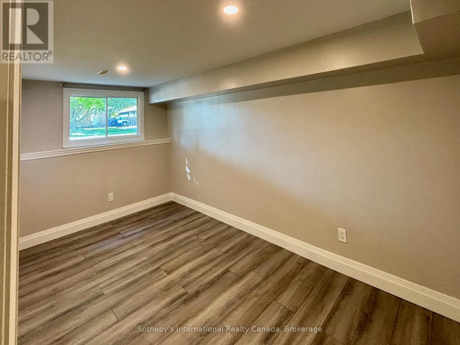 2 - 55 COURTICE CRESCENT, #2