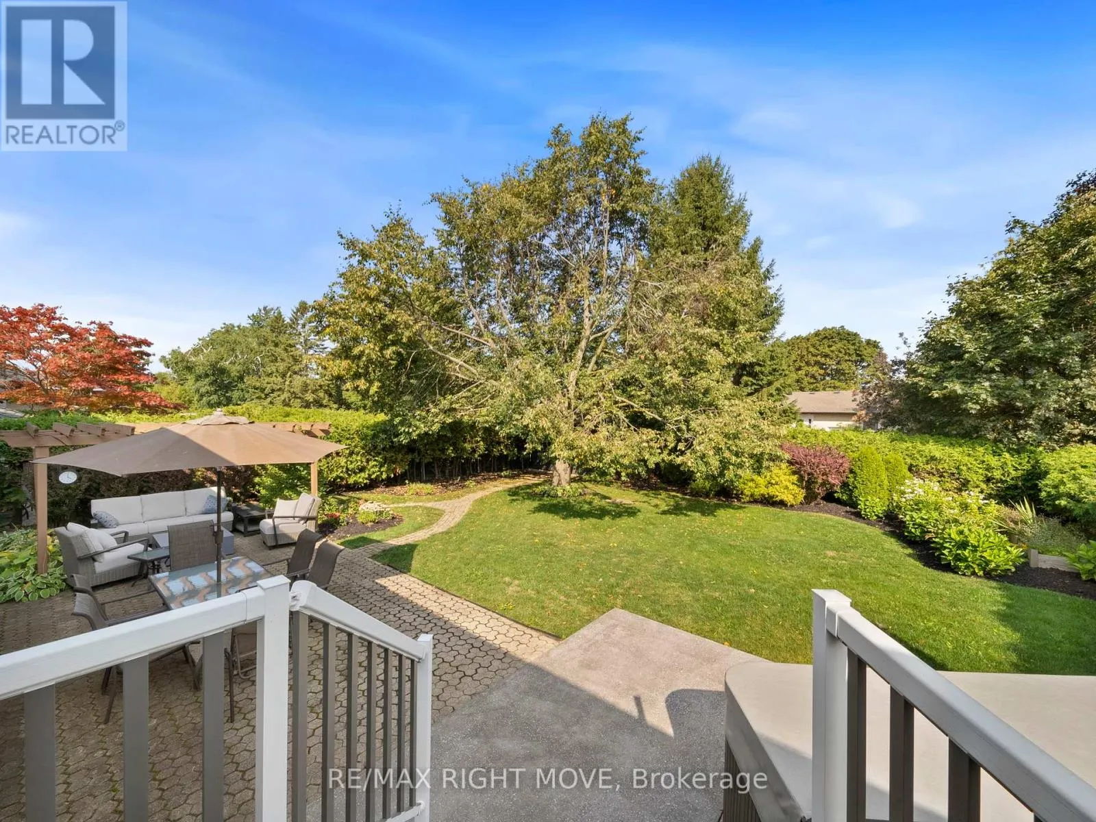 16 GREENFIELD AVENUE