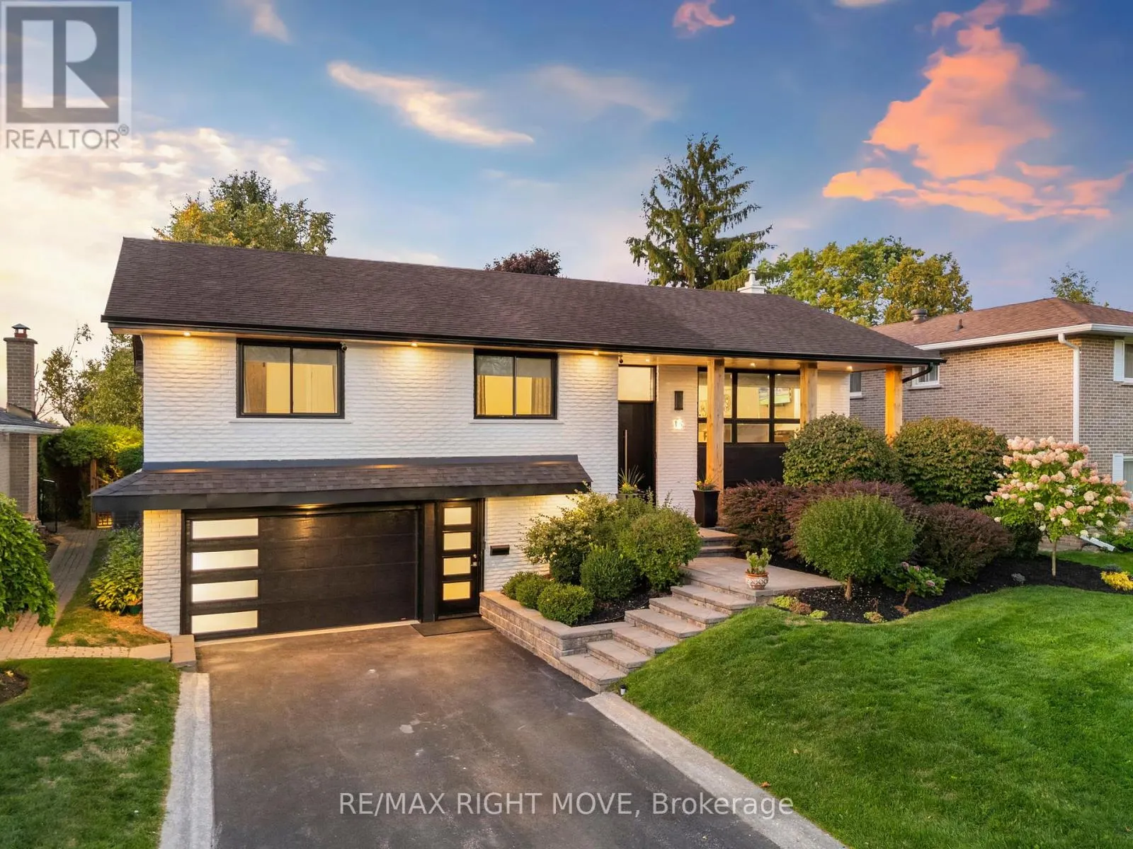 16 GREENFIELD AVENUE