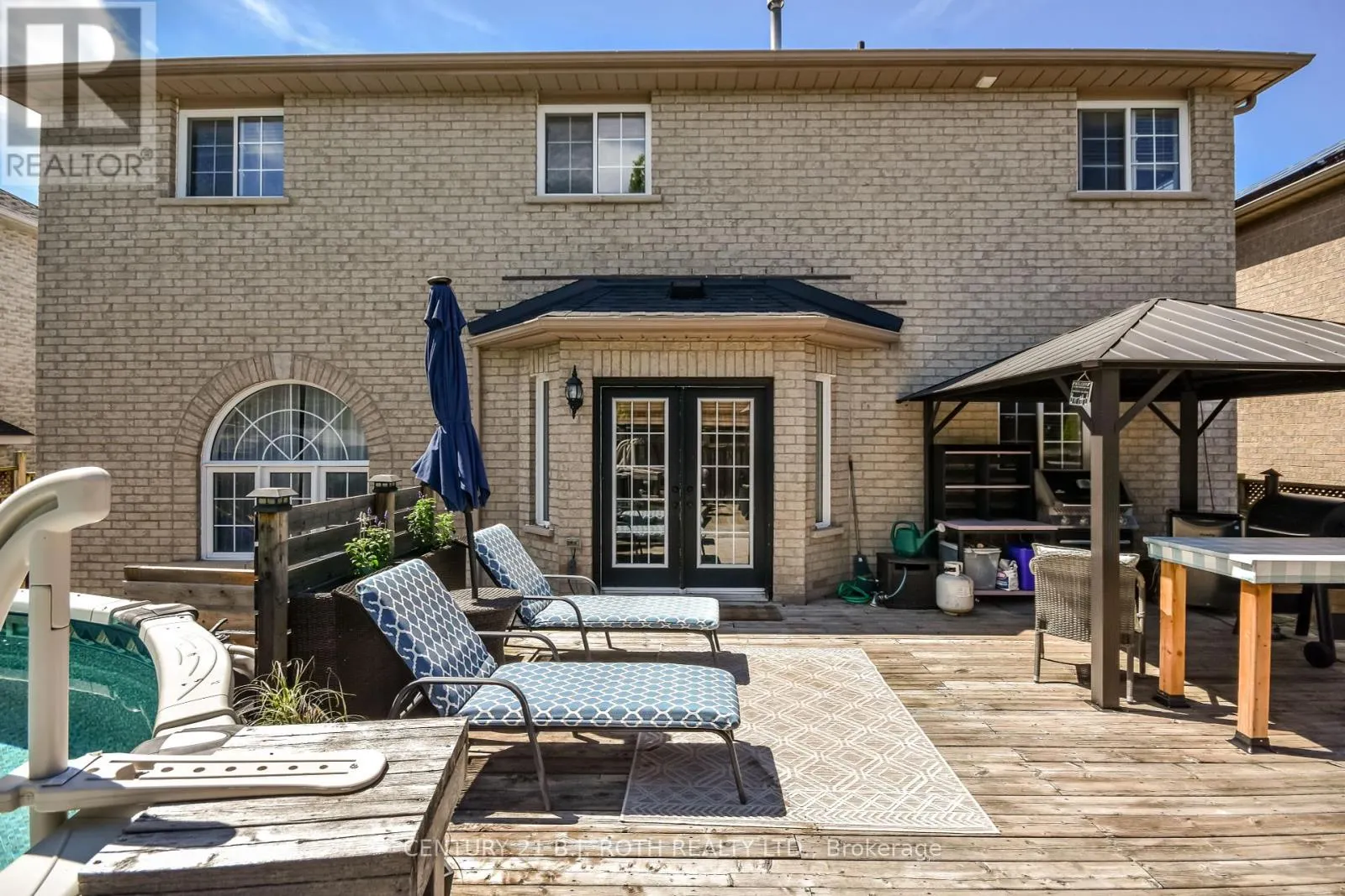 60 CARLEY CRESCENT