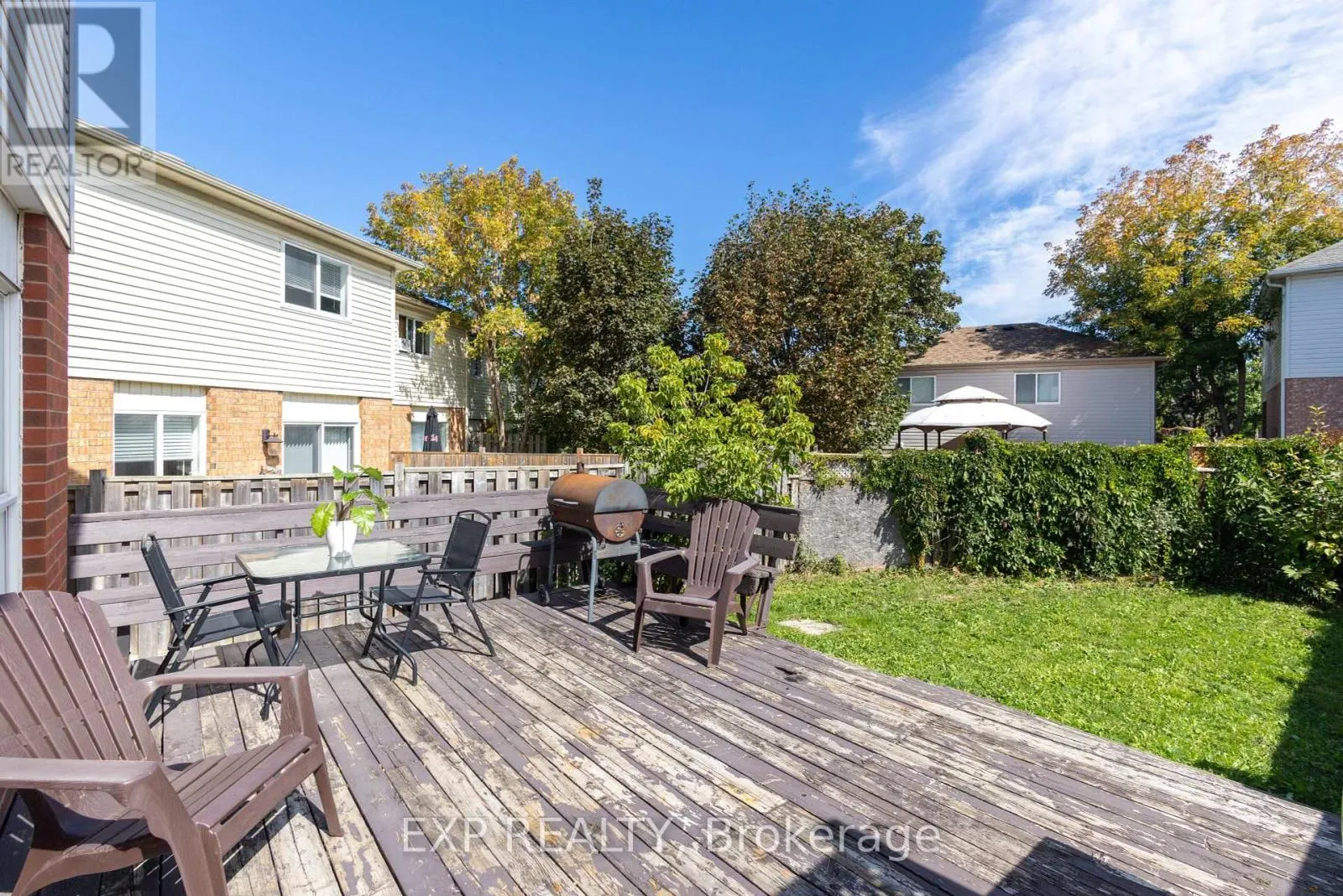 192 PICKETT CRESCENT