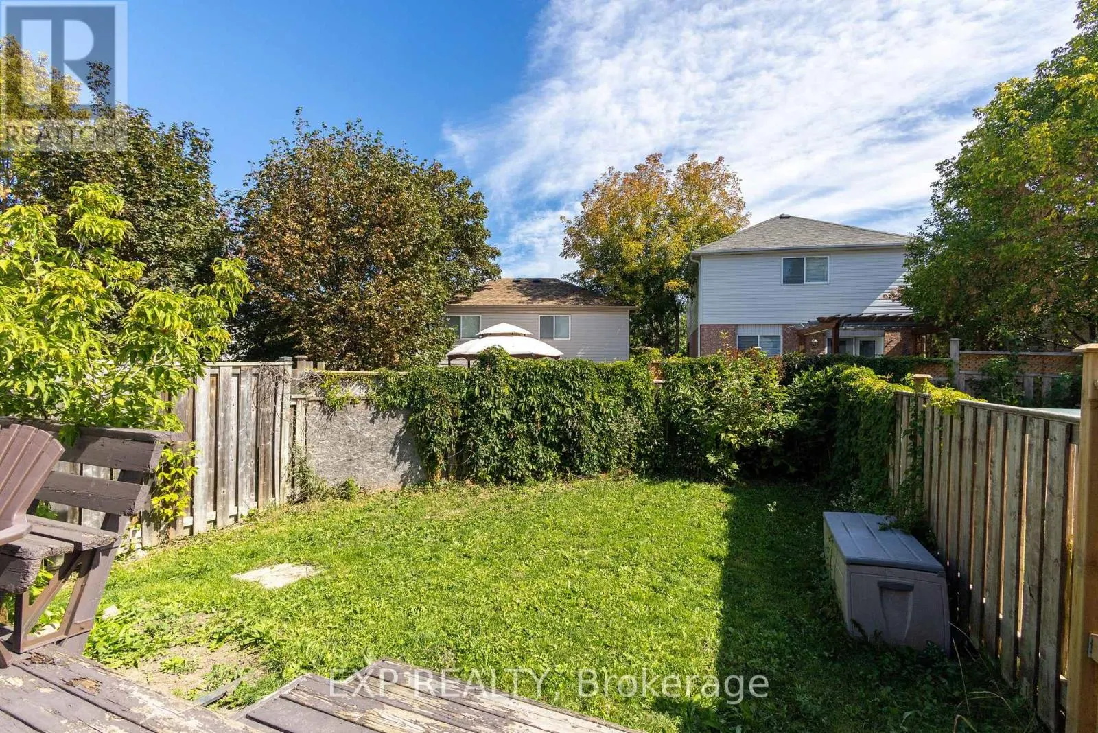 192 PICKETT CRESCENT