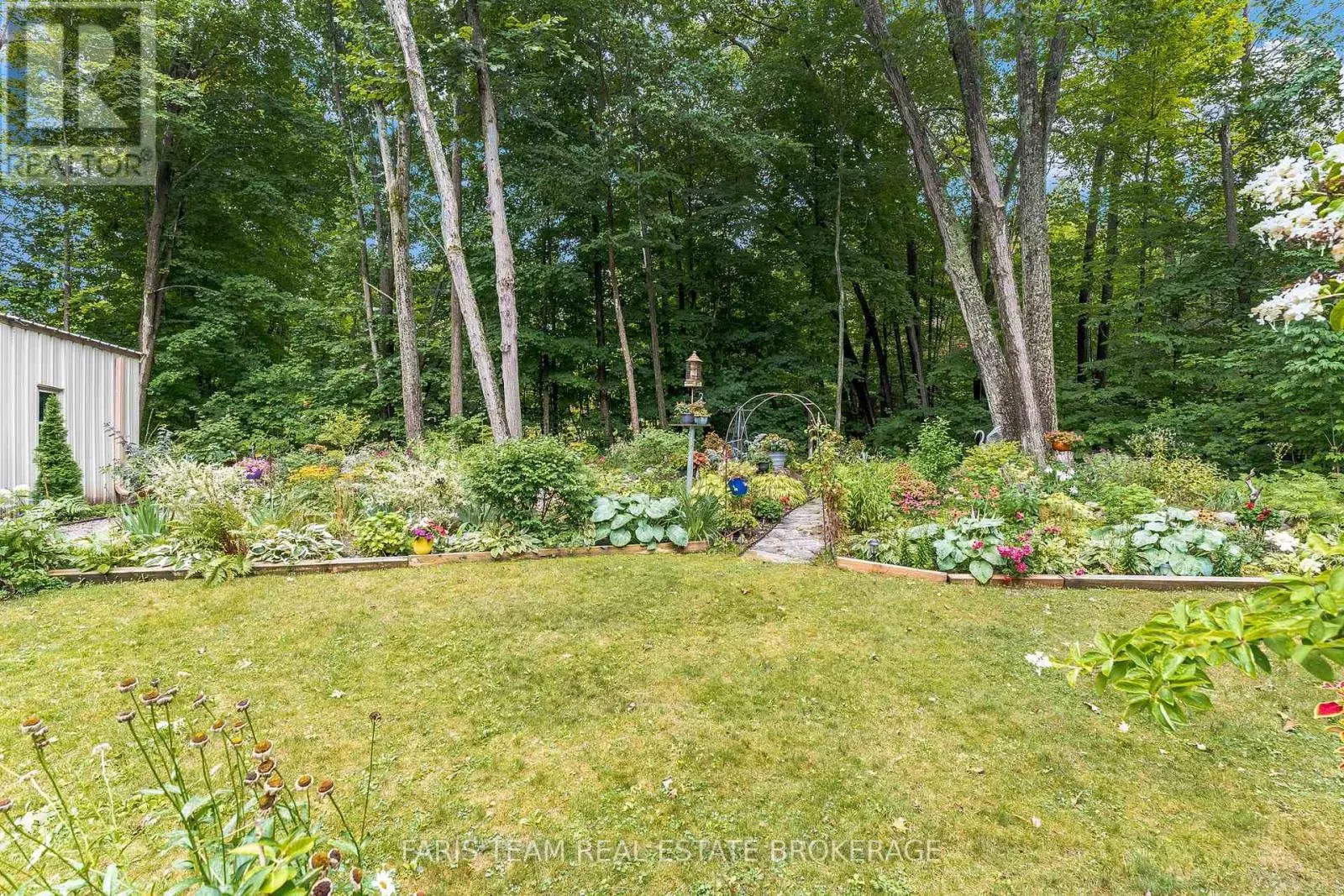 193 GILWOOD PARK DRIVE