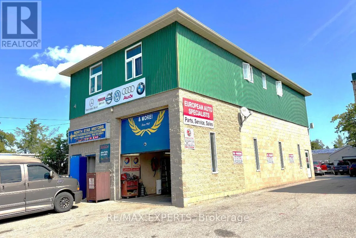 5 FERNDALE DRIVE N