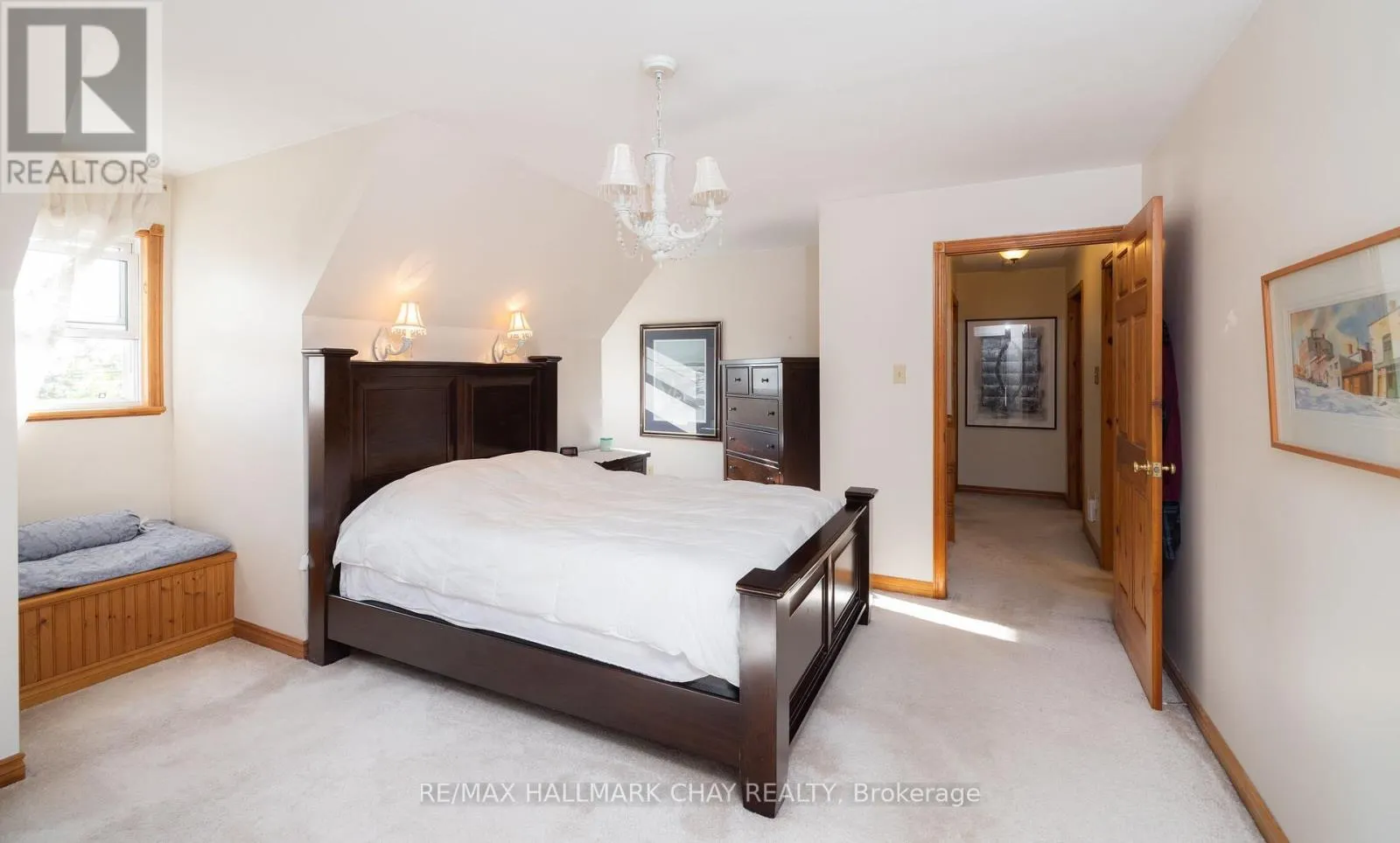 372 LAKEWOOD DRIVE