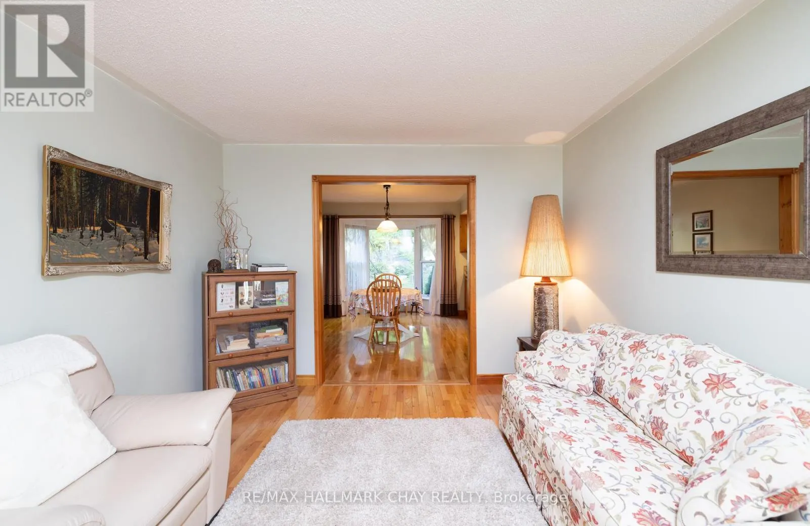 372 LAKEWOOD DRIVE