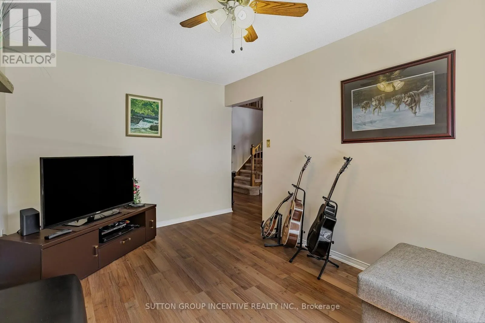 10 KEATS DRIVE