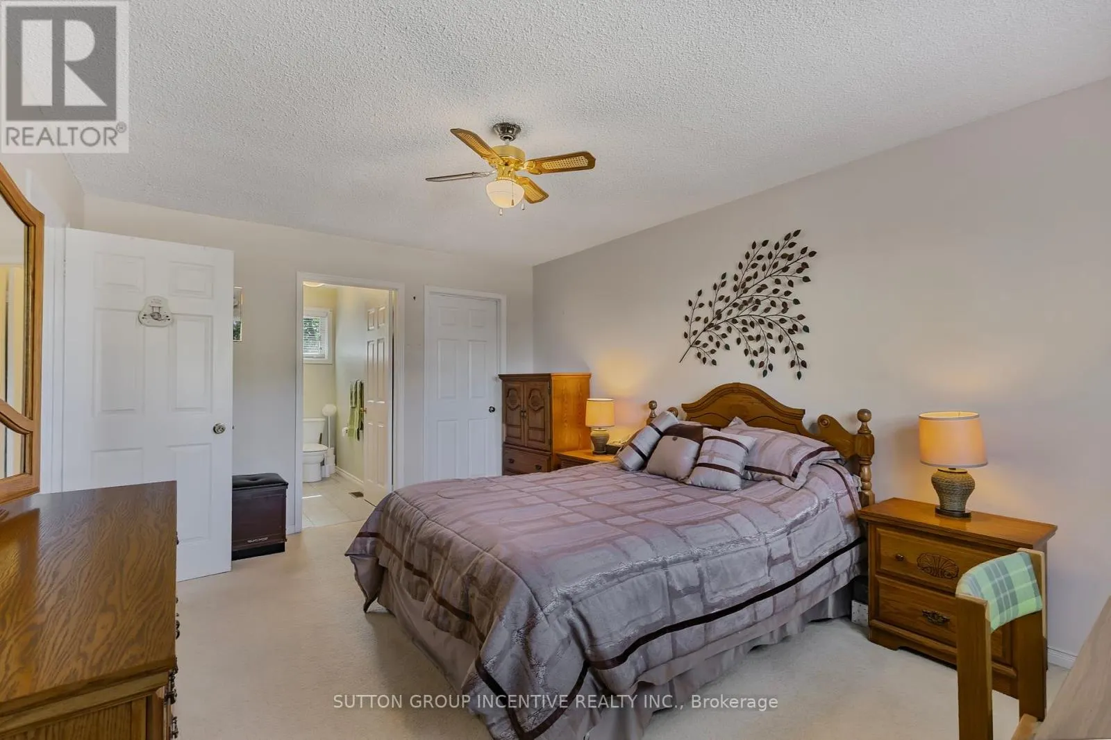 10 KEATS DRIVE
