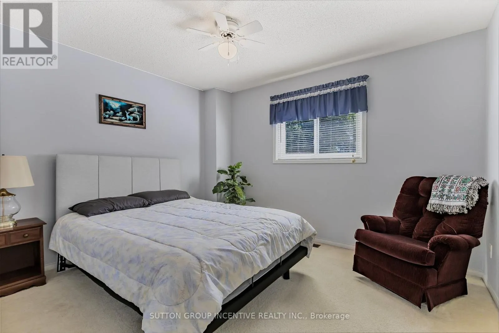 10 KEATS DRIVE