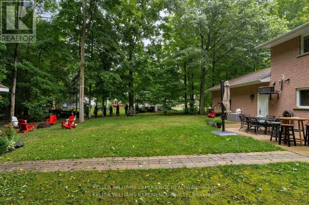 100 DESROCHES TRAIL