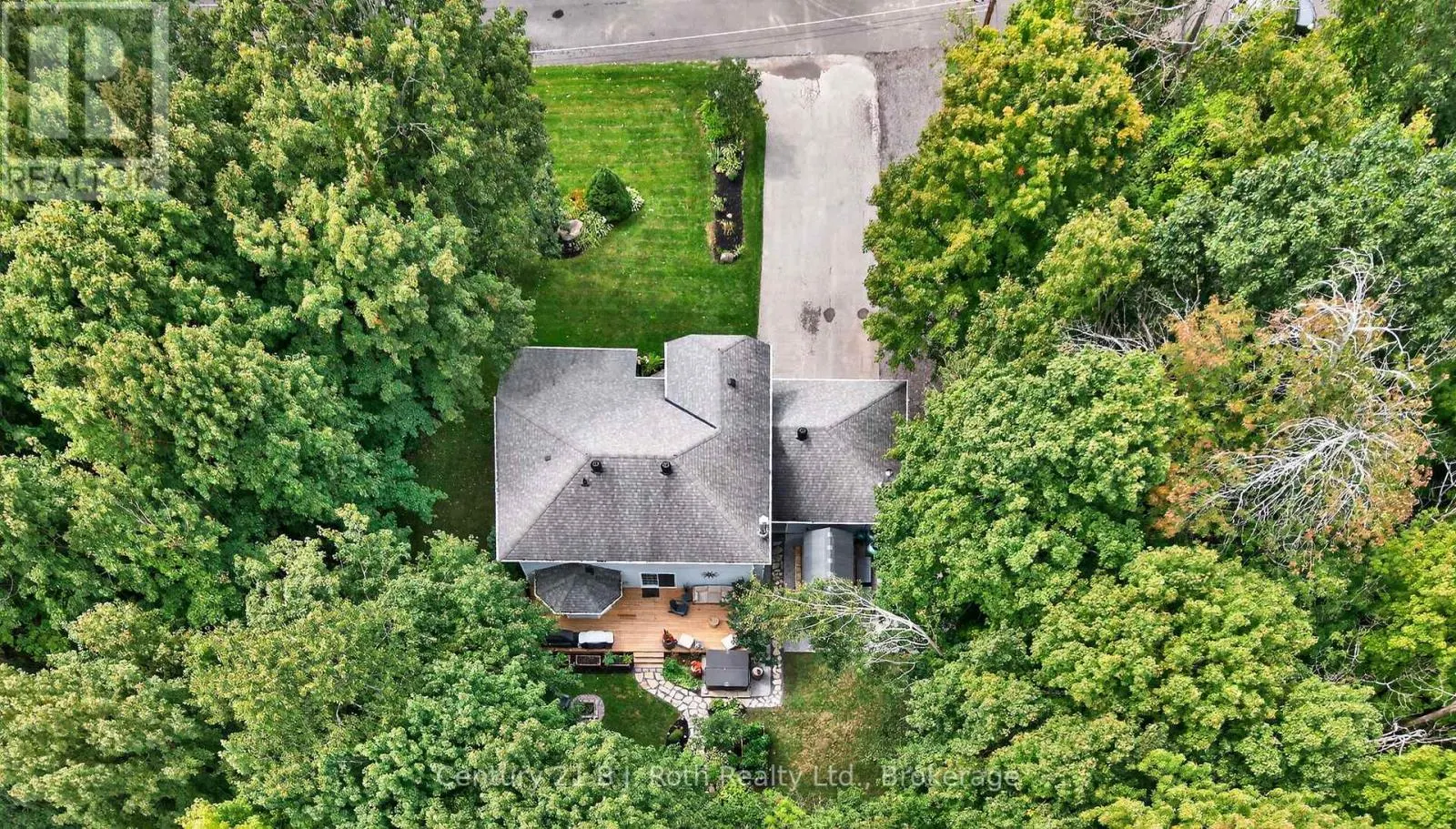 83 WOZNIAK ROAD