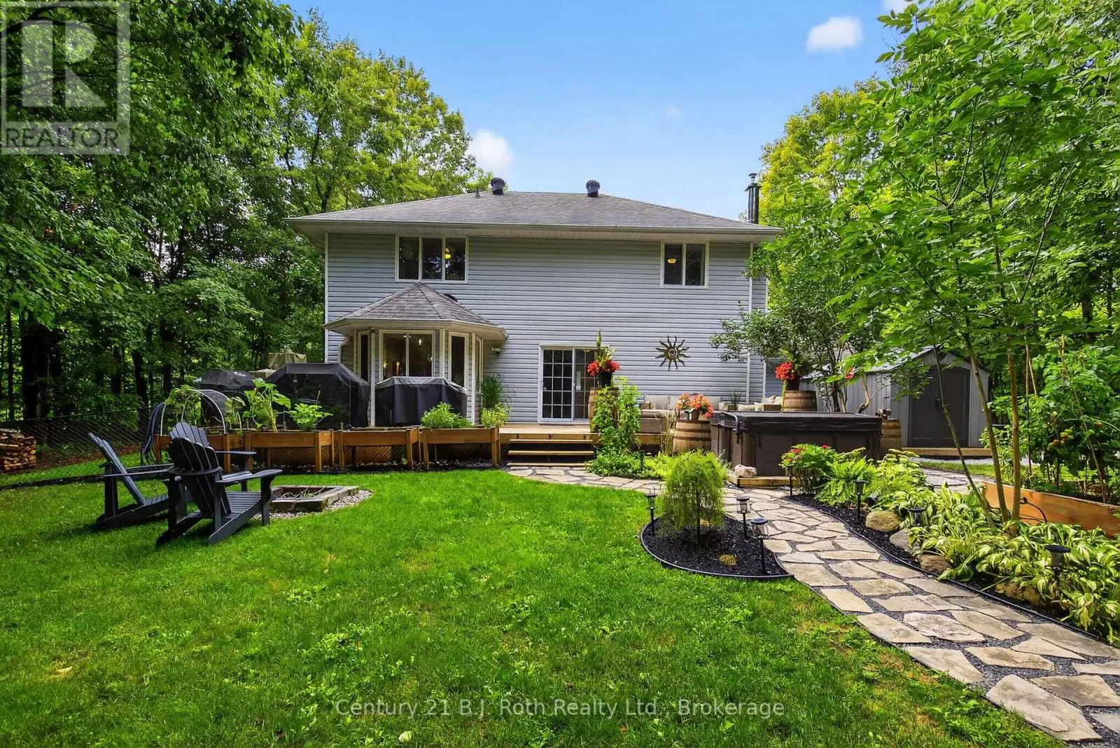 83 WOZNIAK ROAD