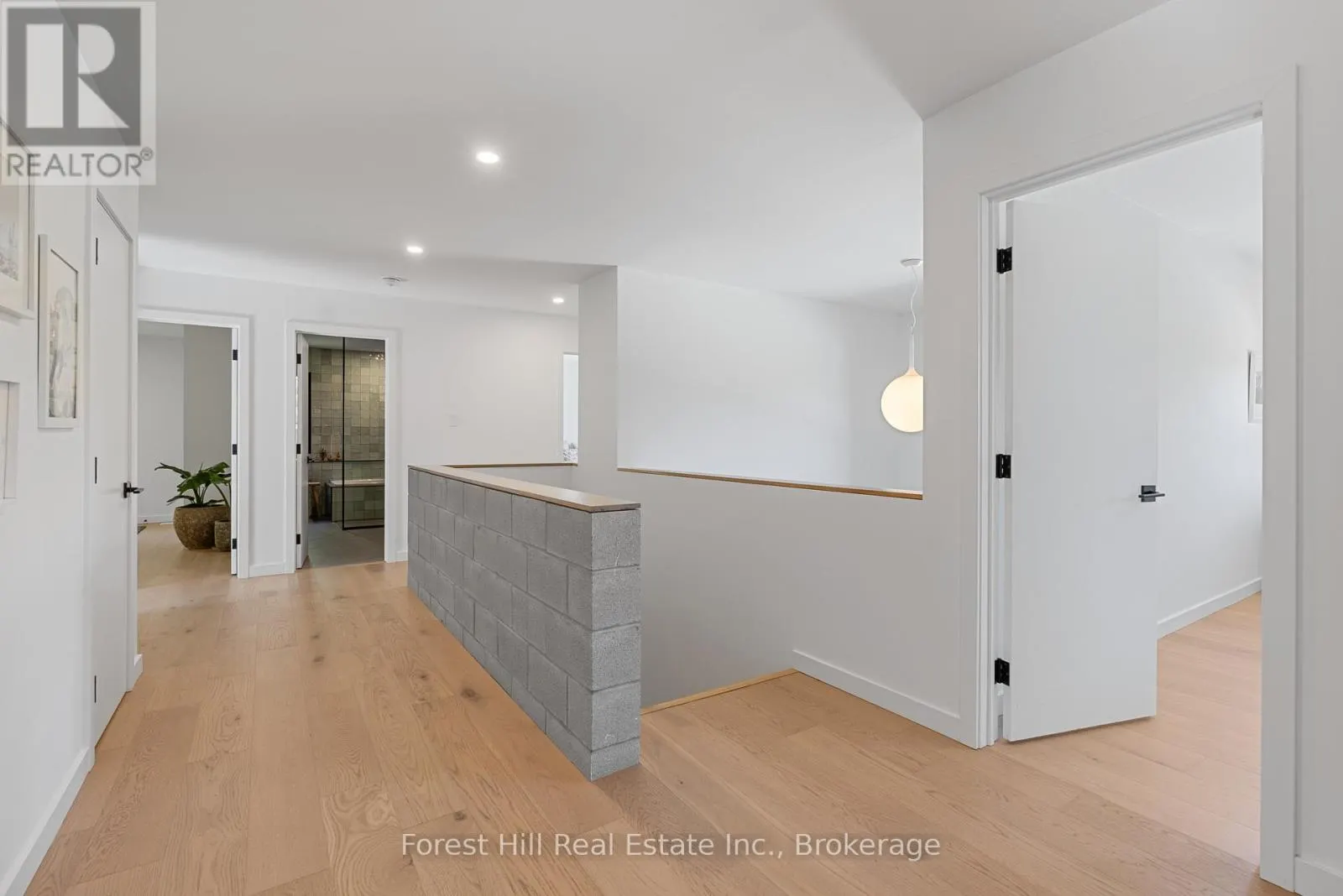 854 SIXTH STREET