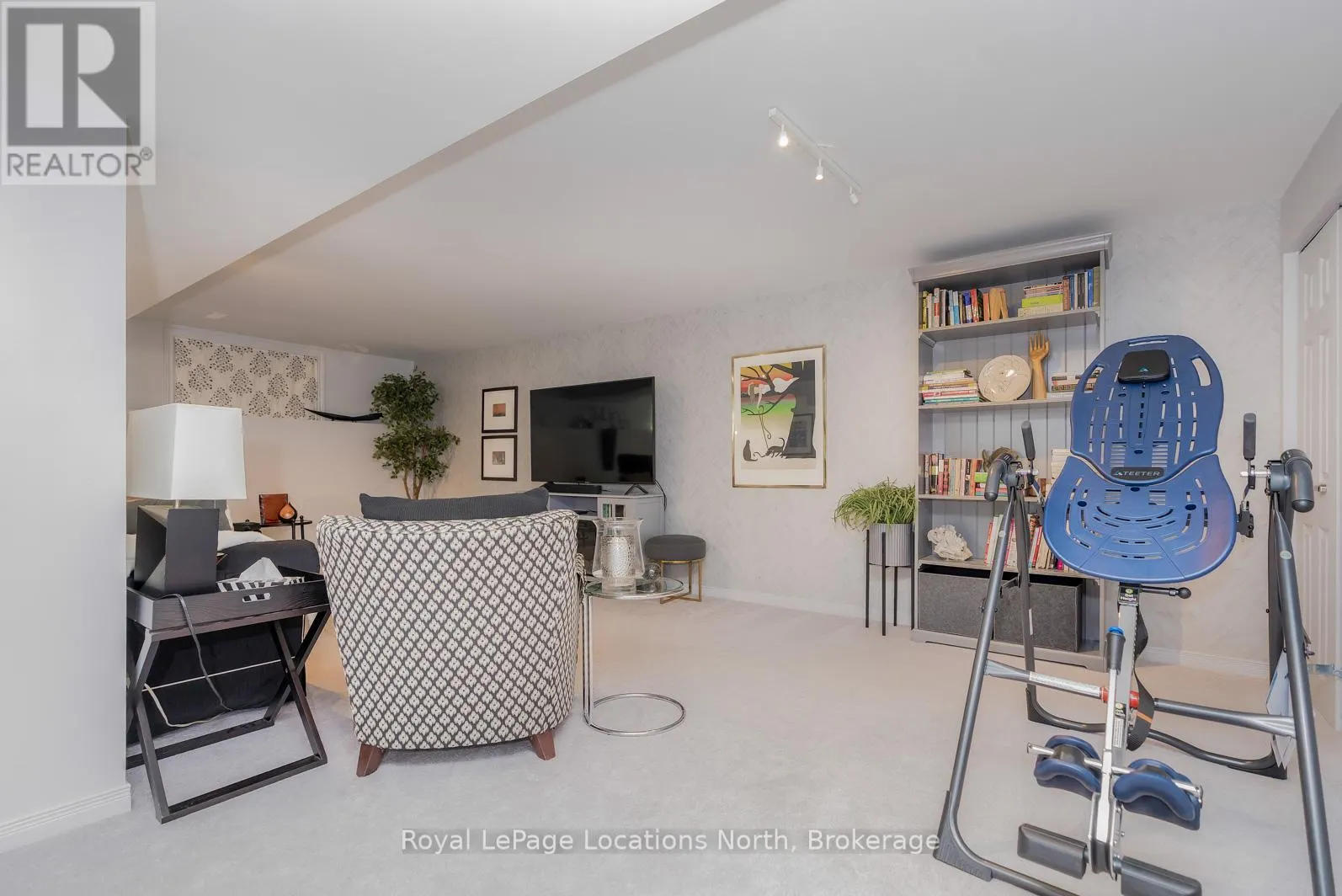 62 GREEN BRIAR DRIVE