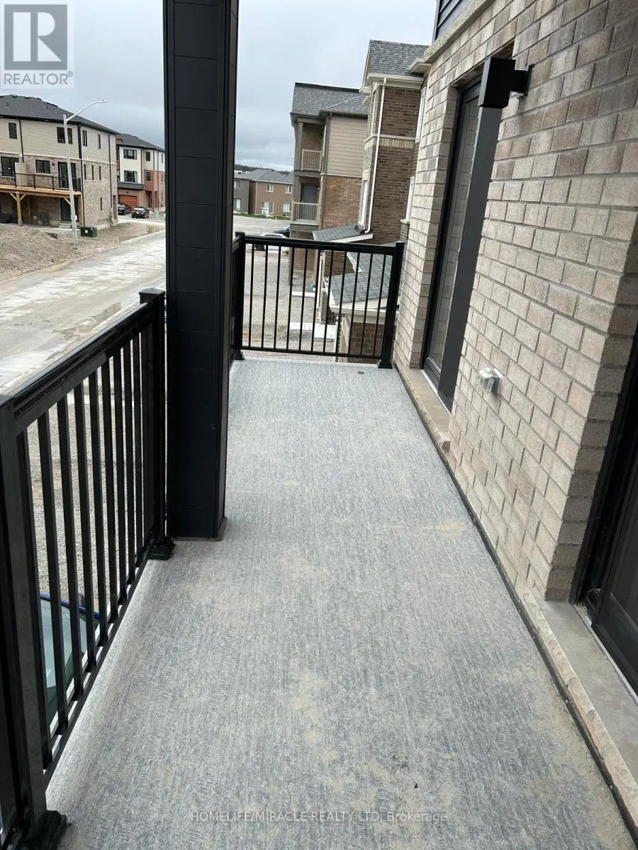 2 - 53 PUMPKIN CORNER CRESCENT