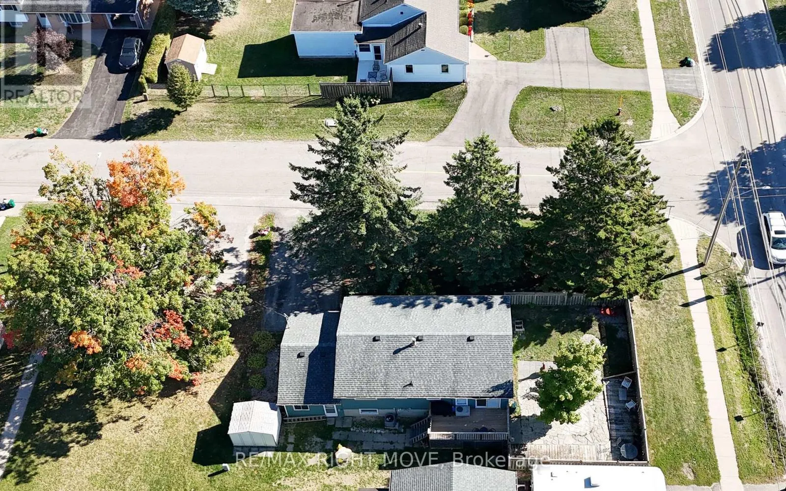 427 JAMIESON DRIVE