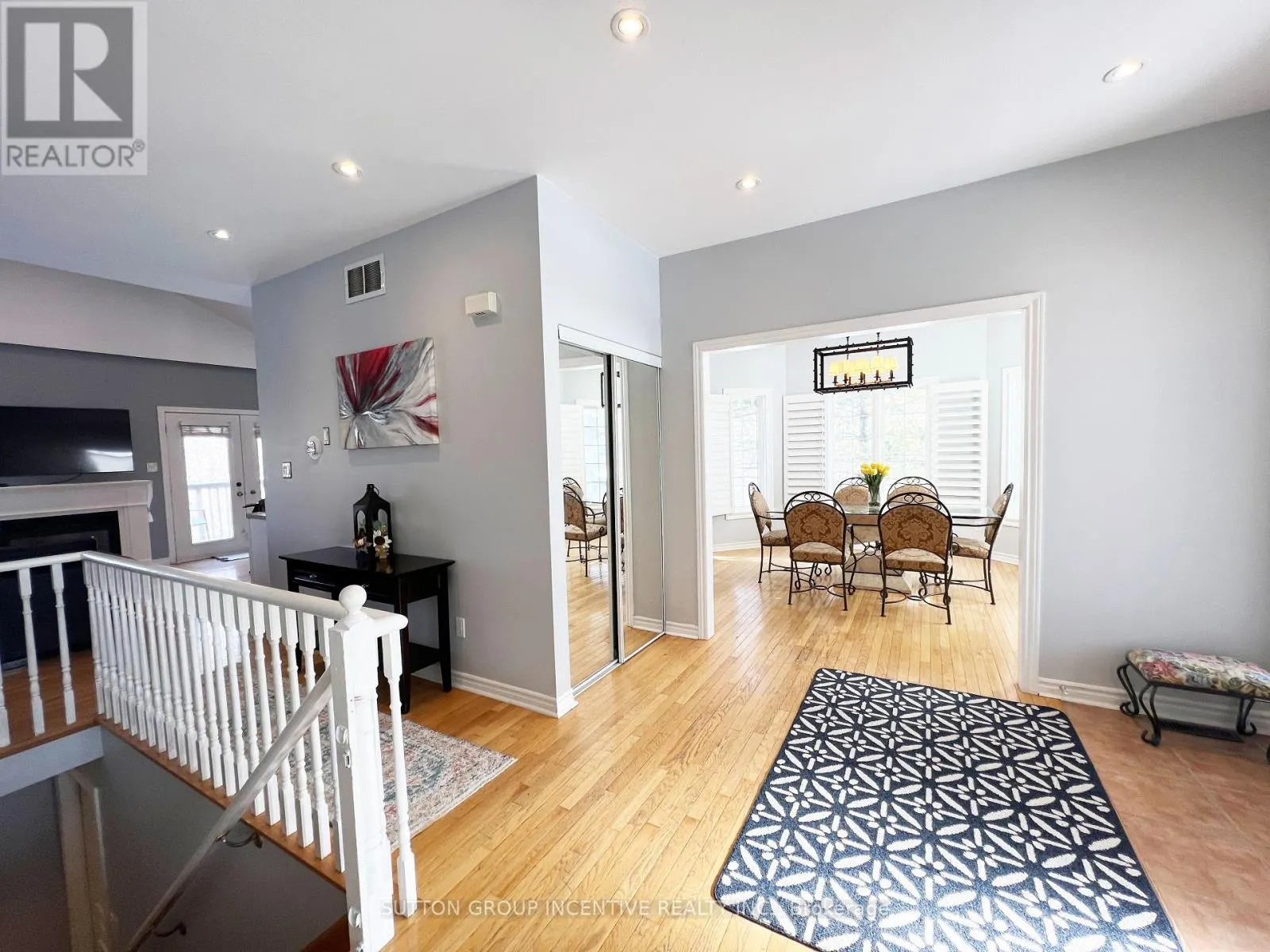 38 HURST DRIVE