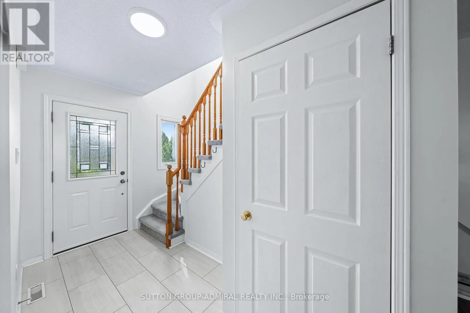 38 DRAKE DRIVE